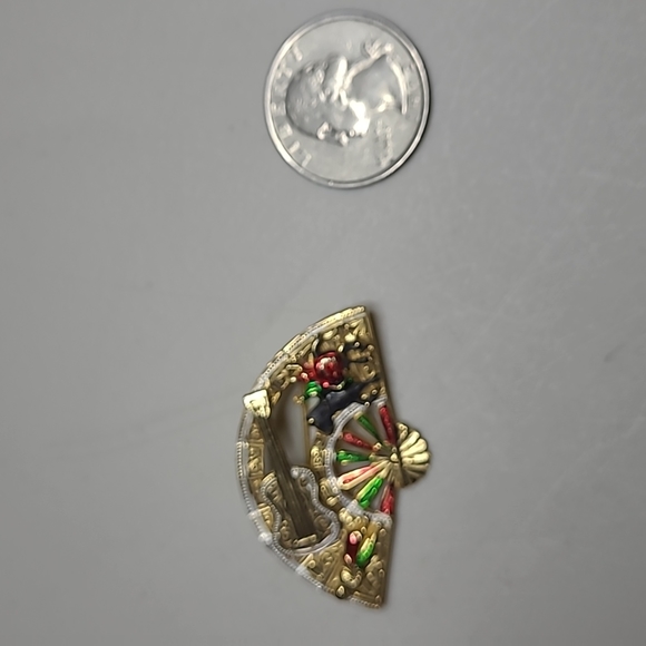 Pin - Picture 3 of 3